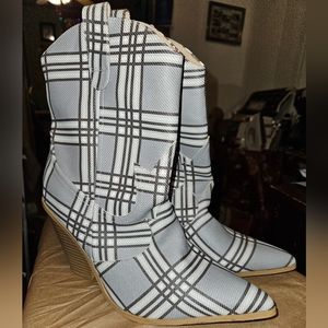 Cape Robbin Grey Plaid Cowgirl Boots, Like New